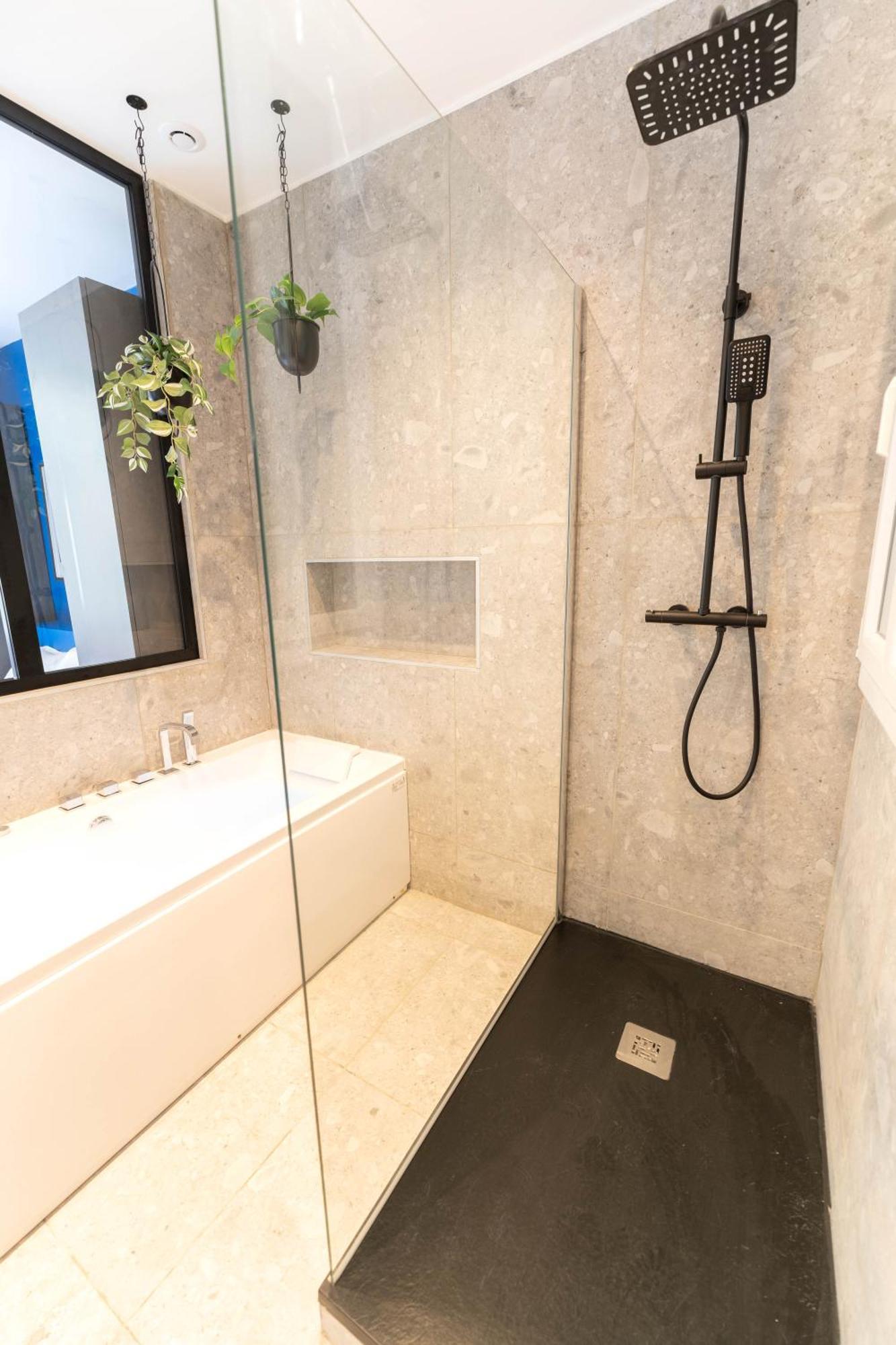 Centre - Loft - Balneo 1 Apartment