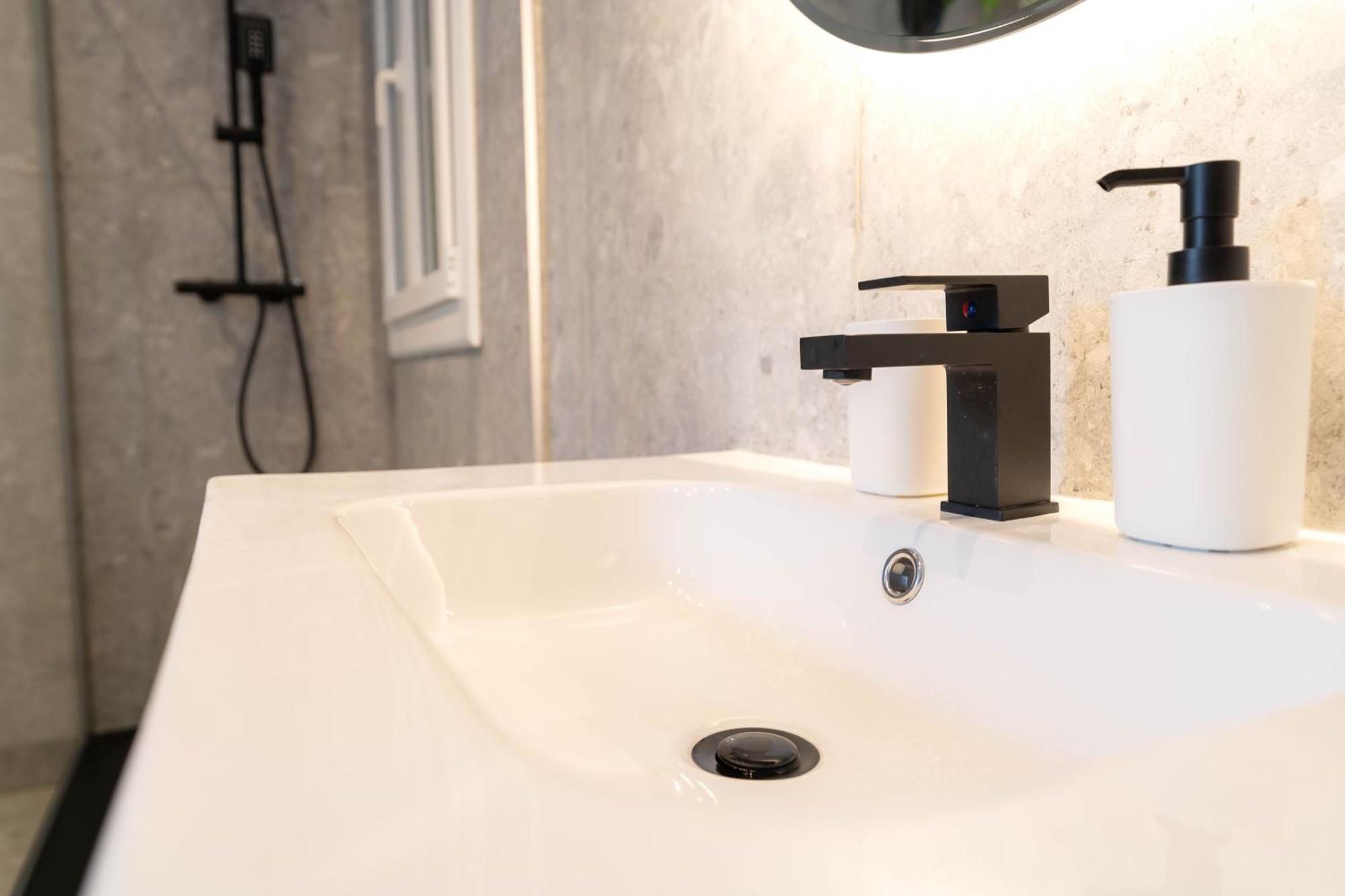 Centre - Loft - Balneo 1 Apartment
